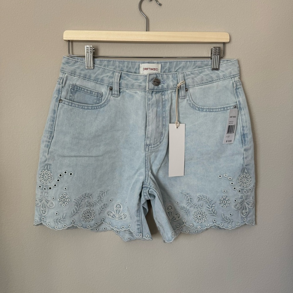 Driftwood Embroidered Jean Shorts Size 27